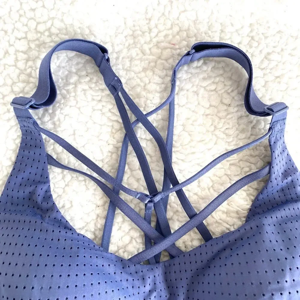 Victoria’s Secret Sport Lightweight Racerback Mesh Sports Bra Size 34C - Picture 2 of 4